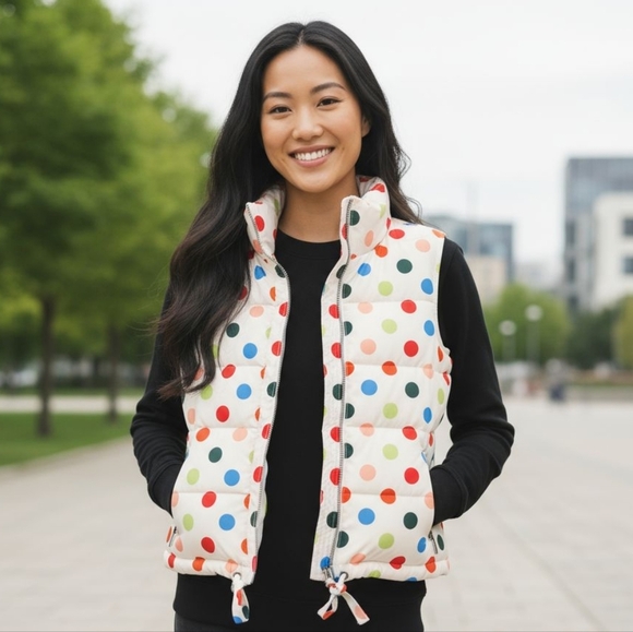 Authier Women’s Puffy Vest Made in Italy Zip Up w/ Snap Closures High Neck Sz 6 - Picture 2 of 16